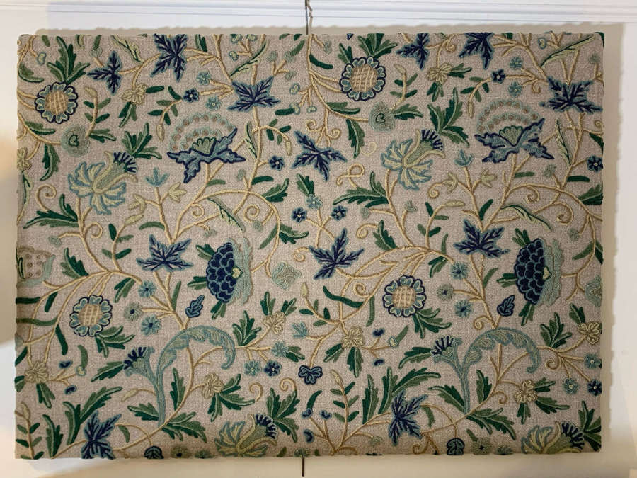 Early C20th crewelwork textile