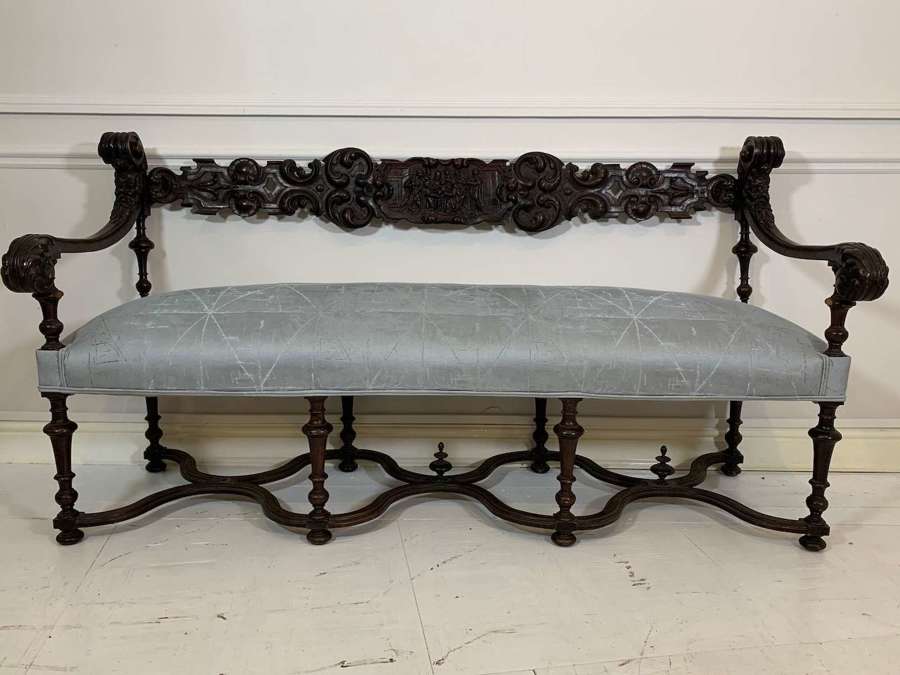 C18th Carved banquette